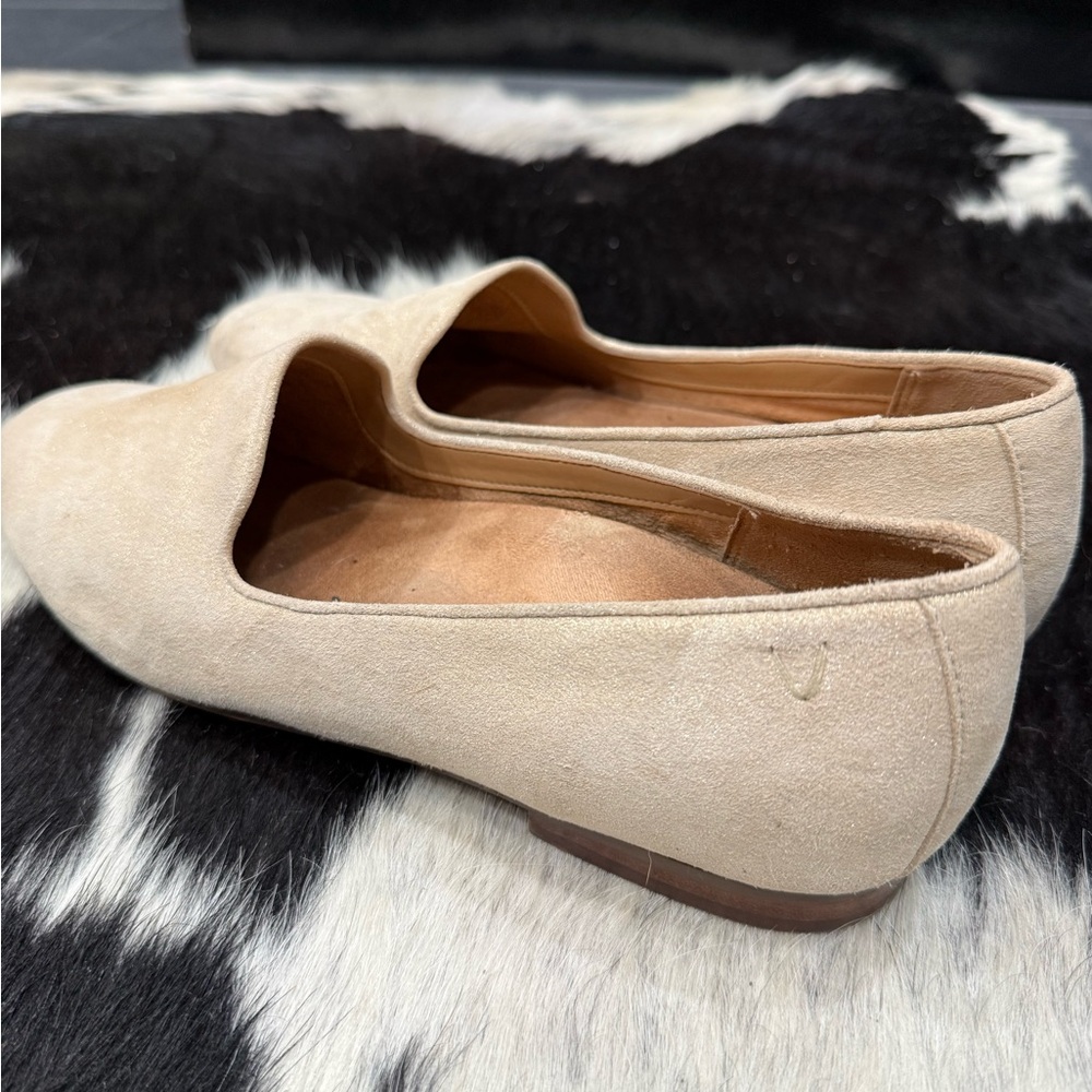 Elegant Cream Women's Loafers